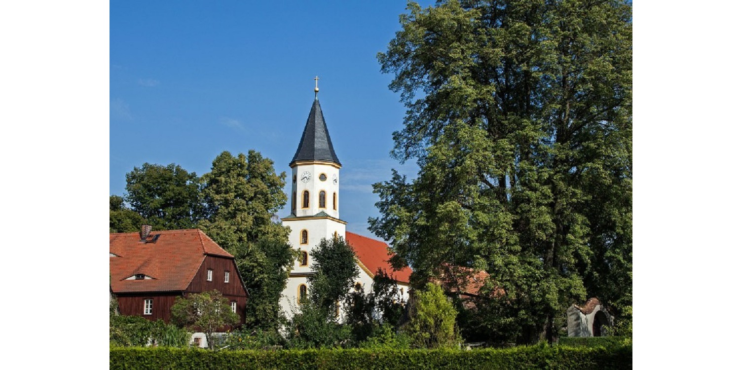 Kirche Lomnitz